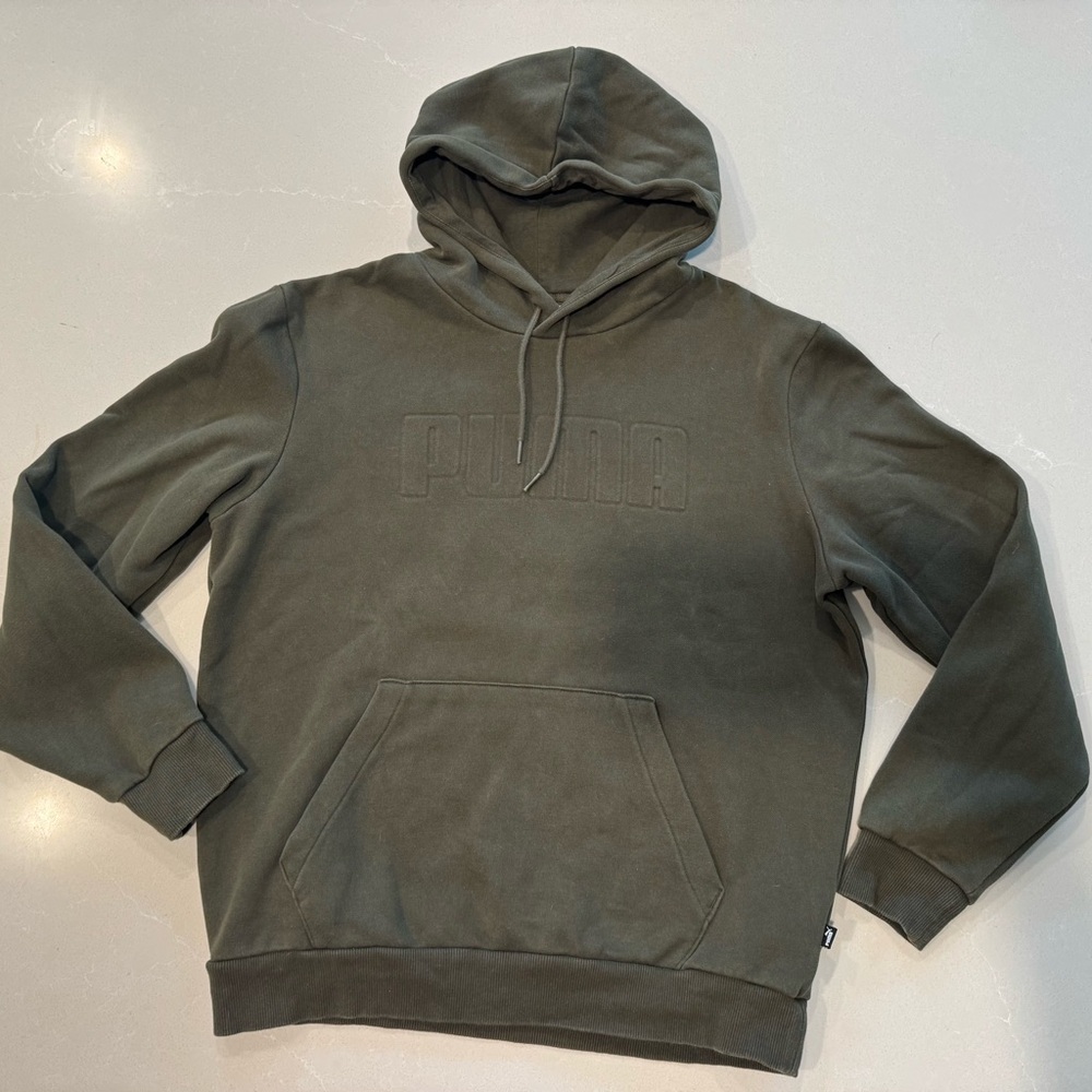 PUMA Dark Green Hoodie, Size Medium